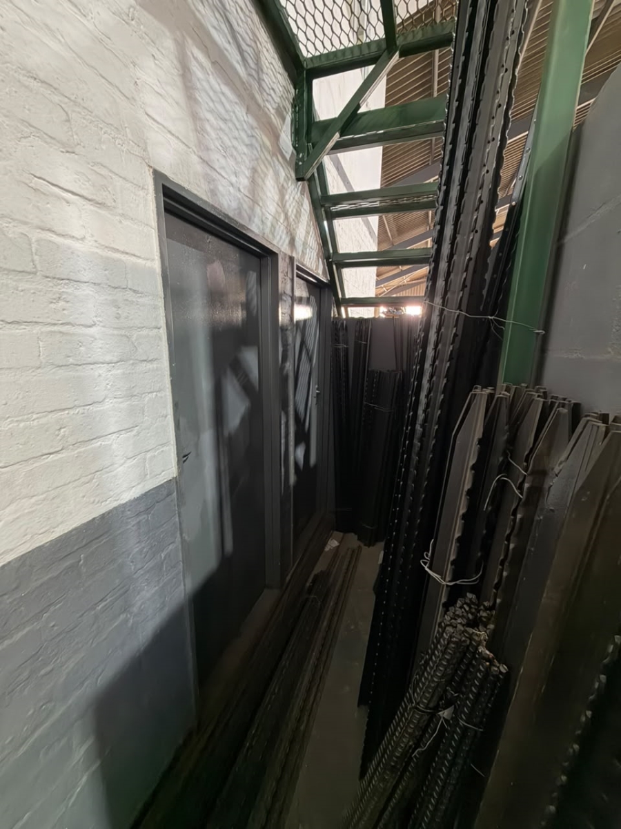 To Let Commercial Property for Rent in Stikland Industrial Western Cape